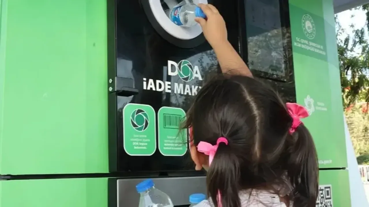 DOA Depozito İade Sistemi Başladı: Şişe Başına Ne Kadar Ödeniyor? DOA Depozito İade Sistemi Başladı: Şişe Başına Ne Kadar Ödeniyor?