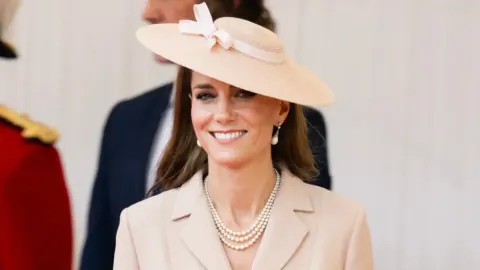 Galler Prensesi Catherine: Sağlık Mücadelesi ve Monarşideki Yeni Rolü
