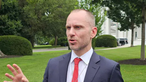 Tether'in Eski Yatırım Başkanı Hisse Satışına Hazırlanıyor Tether'in Eski Yatırım Başkanı Hisse Satışına Hazırlanıyor
