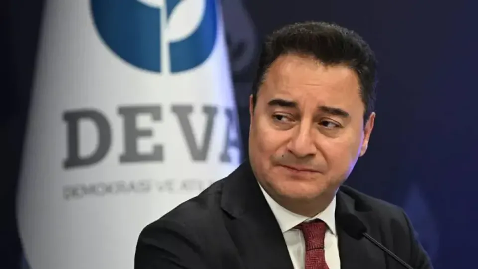 Ali Babacan'dan Yeni İttifak Hamlesi: AK Parti'ye Alternatif Model görseli