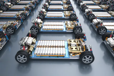 Hyundai'den BMW'ye Batarya Savaşı: 100 kWh Sınırı Yeterli mi?