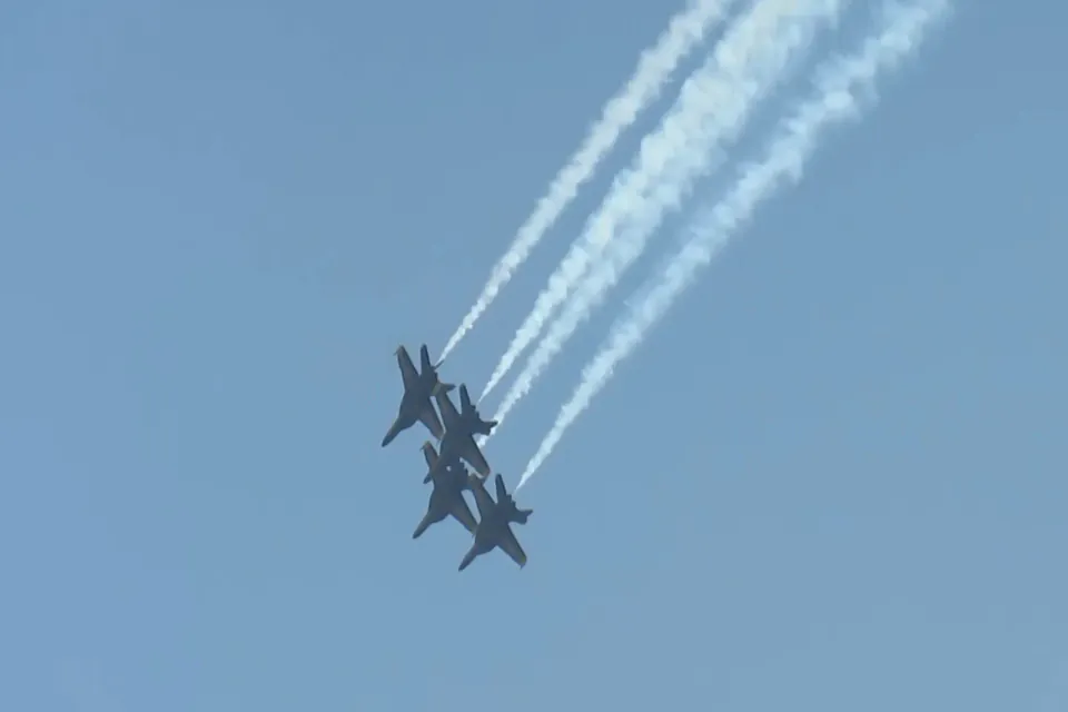 Jones Beach Air Show Heyecanı: Gökyüzünde Görsel Şölen Başlıyor görseli