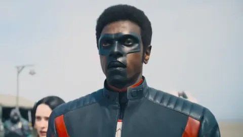 DC Universe'den Yeni Hamle: Mr. Terrific Dizisi Geliyor DC Universe'den Yeni Hamle: Mr. Terrific Dizisi Geliyor