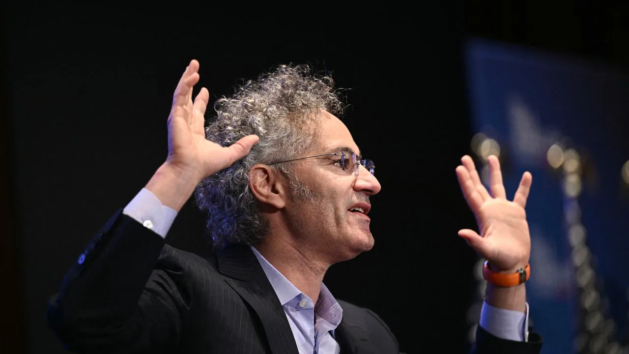 Palantir CEO'su Alex Karp'tan AI Devlerine Ağır Suçlama: Verileri Çalıyorlar Palantir CEO'su Alex Karp'tan AI Devlerine Ağır Suçlama: Verileri Çalıyorlar