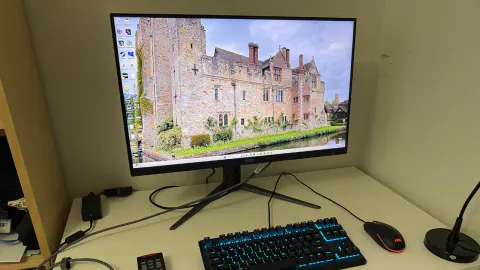 AOC U27G4XM İncelemesi: 4K Çözünürlük ve 320 Hz Hız Bir Arada