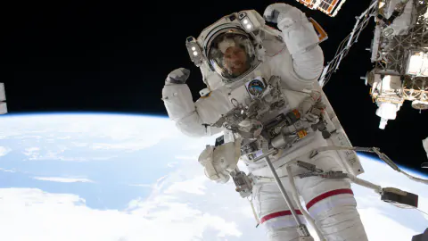 ISS'de Kritik Operasyon: Astronot Chris Williams'tan Uzay Yürüyüşü Sürprizi
