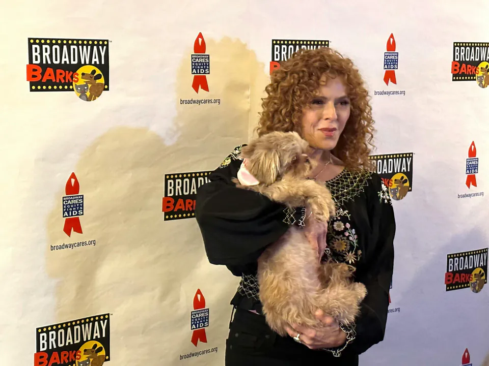 Broadway Efsanesi Bernadette Peters'tan Anlamlı Hamle: Broadway Barks Geliyor görseli