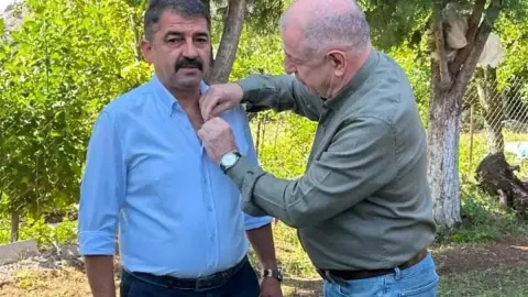 Ümit Özdağ'ın Denizli'deki Rozet Polemiği ve Bakan Yumaklı'ya Tepkisi