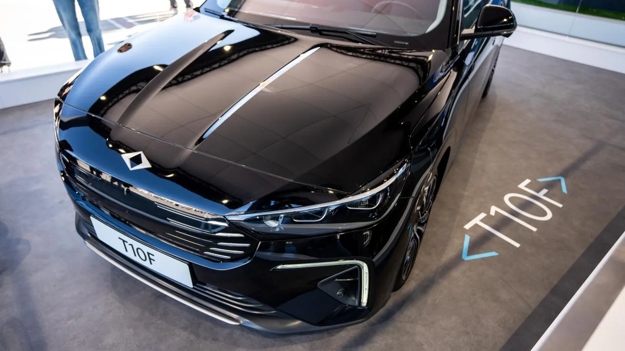 Togg T10X mi T10F mi? SUV ve Fastback Modellerinin Karşılaştırması Togg T10X mi T10F mi? SUV ve Fastback Modellerinin Karşılaştırması