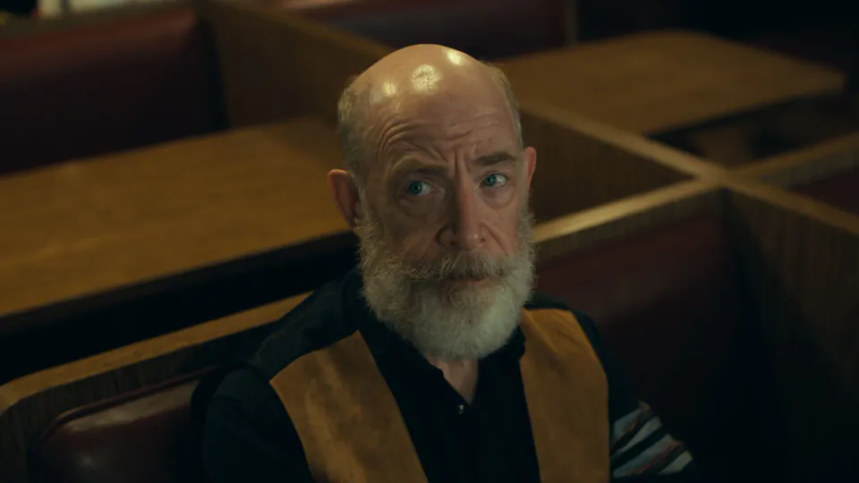 J.K. Simmons'tan Dev Hamle: Hem Justice League Hem de Yeni Mafya Dizisi görseli