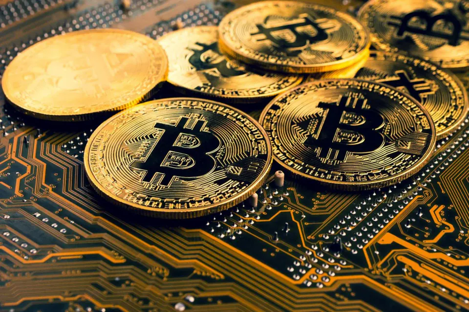 Satoshi Nakamoto'nun 1.1 Milyon Bitcoin'i Dondurulacak mı? Kuantum Tehdidi Tartışması görseli