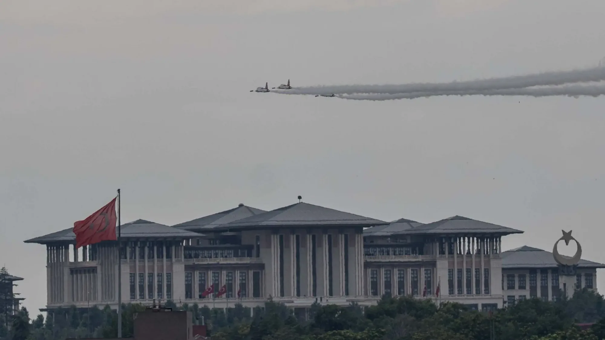 Ankara'da NATO Zirvesi: Trump ve Meloni Arasında Diplomatik Gerilim Ankara'da NATO Zirvesi: Trump ve Meloni Arasında Diplomatik Gerilim