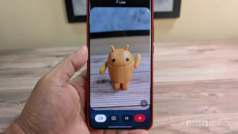 Google Gemini Live'a Kamera Kontrolü Geliyor: Görsel Rehberlik Seçeneği Değişiyor
