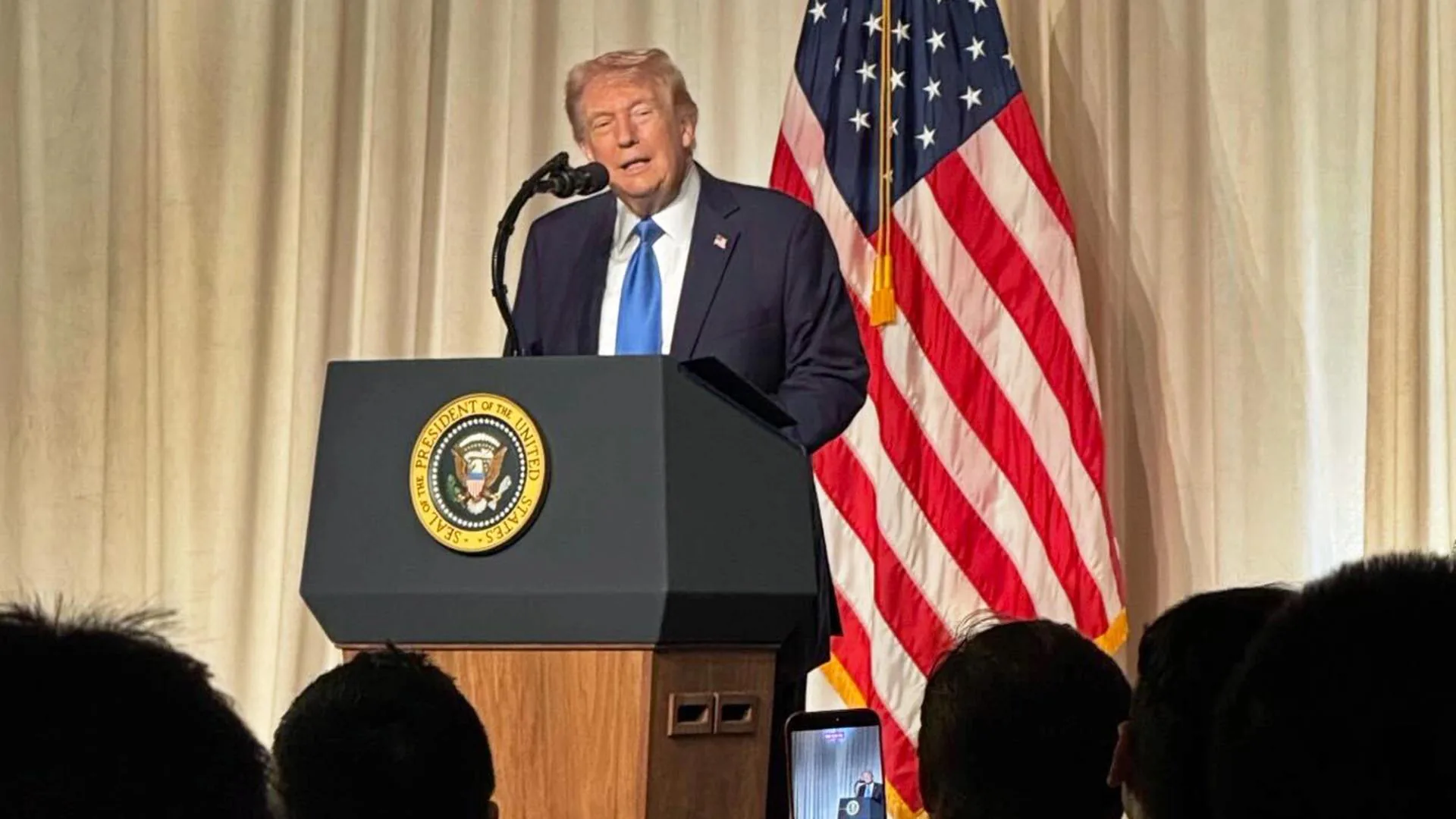 Trump Token Yatırımcıları Ağır Kayıpta: Blockchain Verileri Zararı Ortaya Çıkardı Trump Token Yatırımcıları Ağır Kayıpta: Blockchain Verileri Zararı Ortaya Çıkardı
