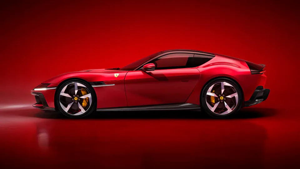 Ferrari 12Cilindri Manuale: Maranello'da Analog Dönüş ve 'By-Wire' Devrimi görseli