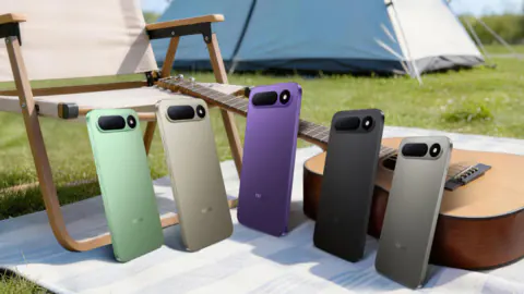 TECNO Spark 50 Serisi Türkiye'de: 7000mAh Batarya ve 6 Yıl Akıcılık Sözü