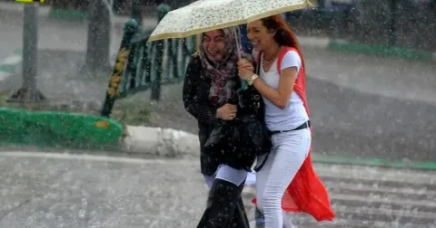 Bursa'da 4 Temmuz Cumartesi Gününe Dikkat: Sağanak Yağış Kapıda!