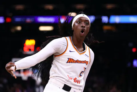 Phoenix Mercury ve Chicago Sky Karşı Karşıya: WNBA'da Kritik Mücadele