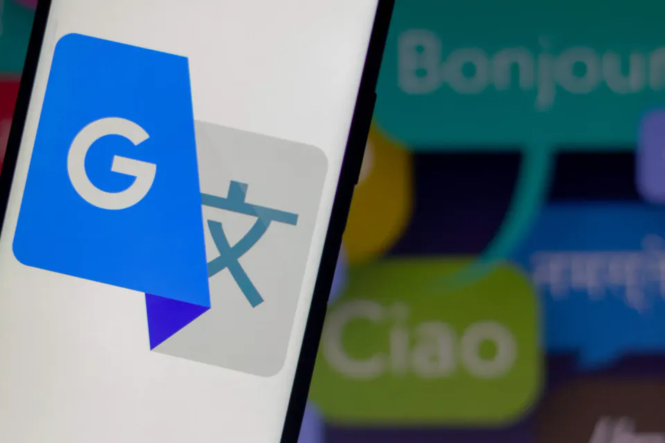 Google Translate'te Tasarım Dönüşümü: Modern Arayüz ve AI Entegrasyonu görseli