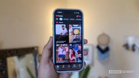 YouTube ve TikTok'a Yeni Kısıtlama: Birleşik Krallık'tan Algoritma Müdahalesi
